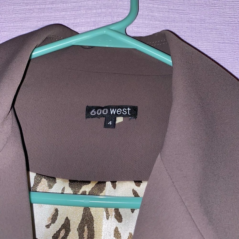 NWOT 600 WEST SIZE 4 PURPLE GRAY PRETTY COLOR SIZE 4 BLAZER CHEETAH TANK… - Picture 4 of 9